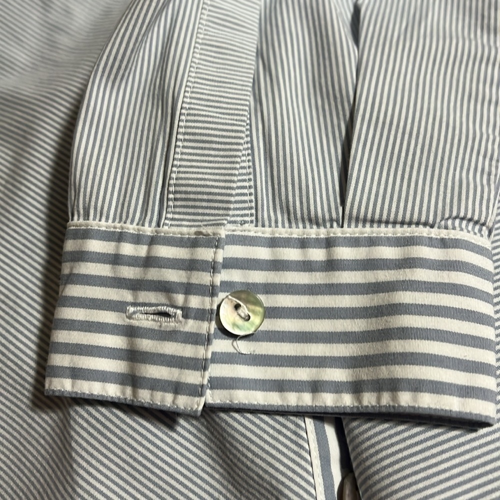 J.JILL classic button up tunic. Gray /white stripe. Size medium. - Picture 4 of 9